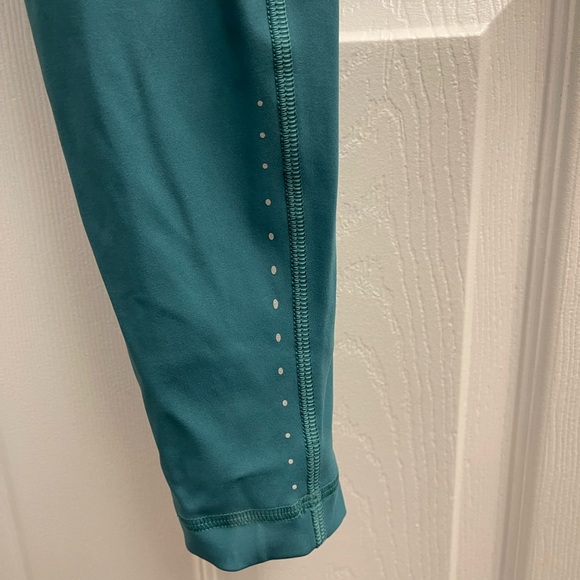 Lululemon High-Rise Tight 28" Teal Lagoon Sz 2 leggings - Picture 4 of 5